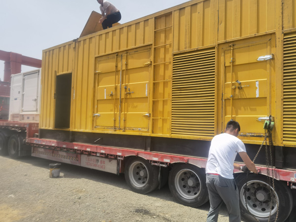 龙河镇除了负载情况和发动机维护，还有哪些因素会影响 200kw 柴油发电机的油耗？